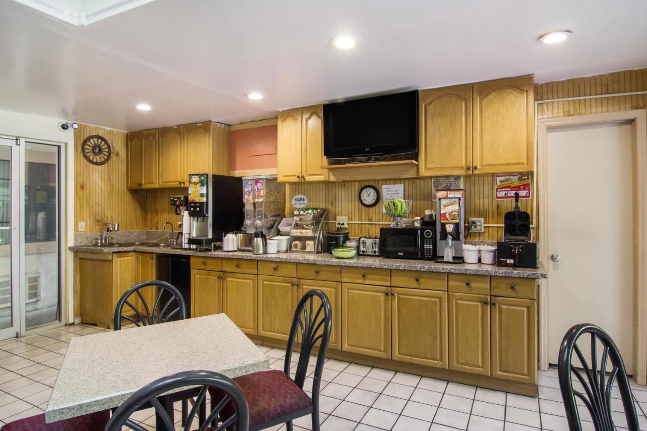 Americas Best Value Inn דריאן מראה חיצוני תמונה